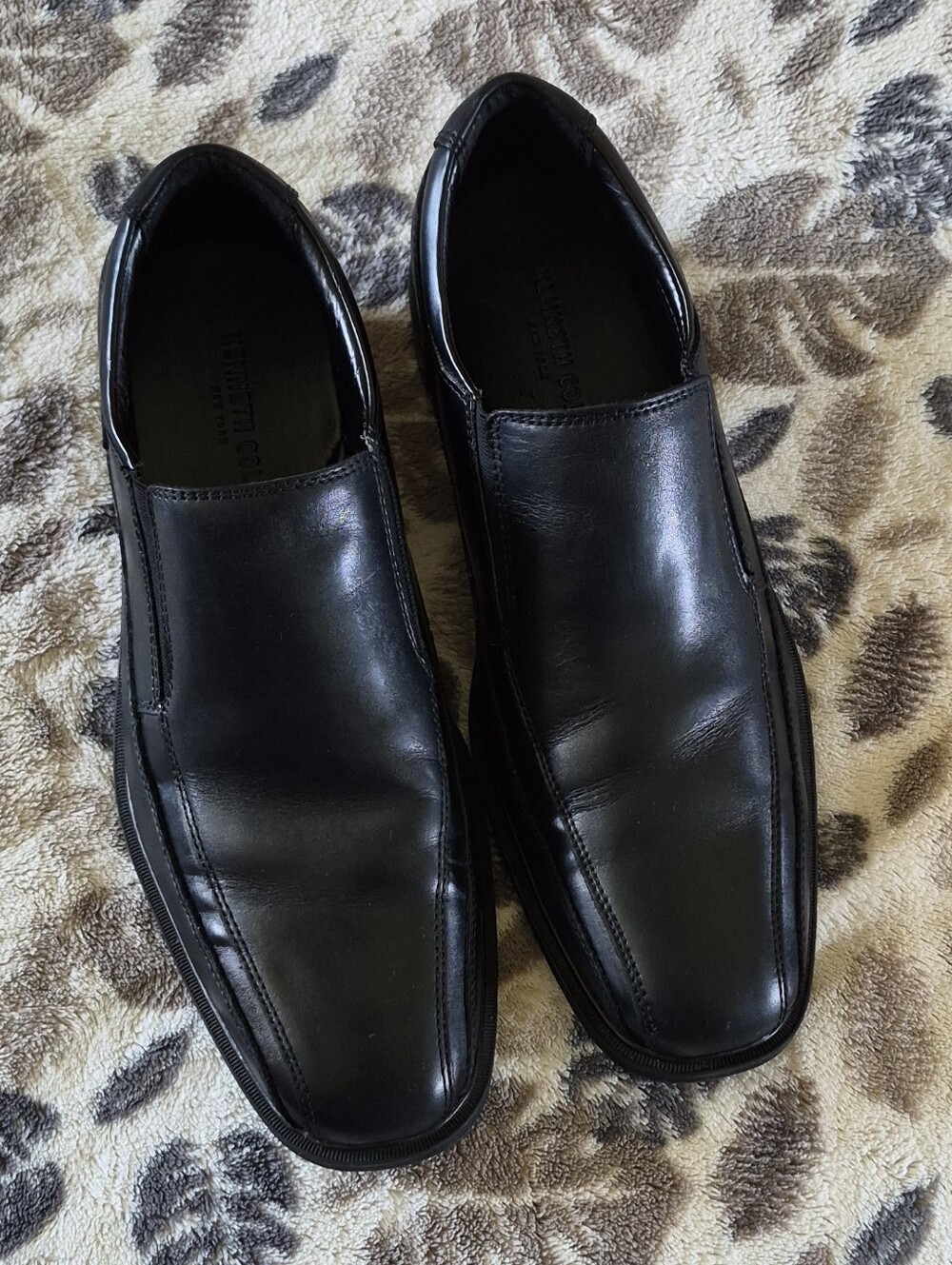 Kenneth Cole Men's Black Slip-On Leather Dress Shoes